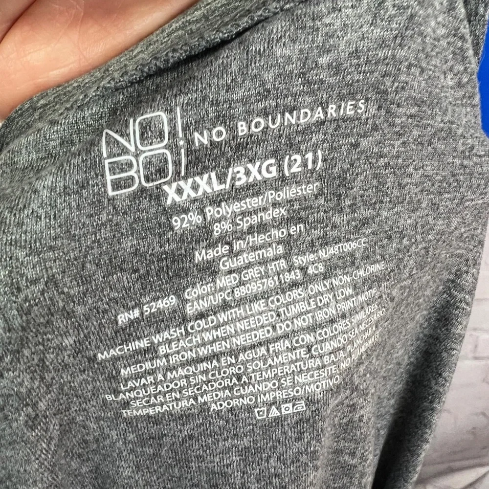🔥2/$10 |•NO BOUNDARIES•| Super SOFT Grey V-Neck Top